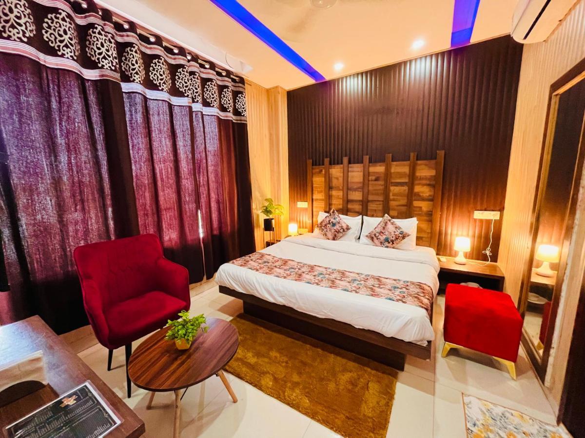 Hotel Pearl Grand, Zirakpur - Top Rated & Most Awarded Property In Tricity Csandígarh Kültér fotó