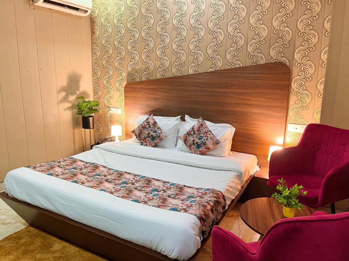 Hotel Pearl Grand, Zirakpur - Top Rated & Most Awarded Property In Tricity Csandígarh Kültér fotó