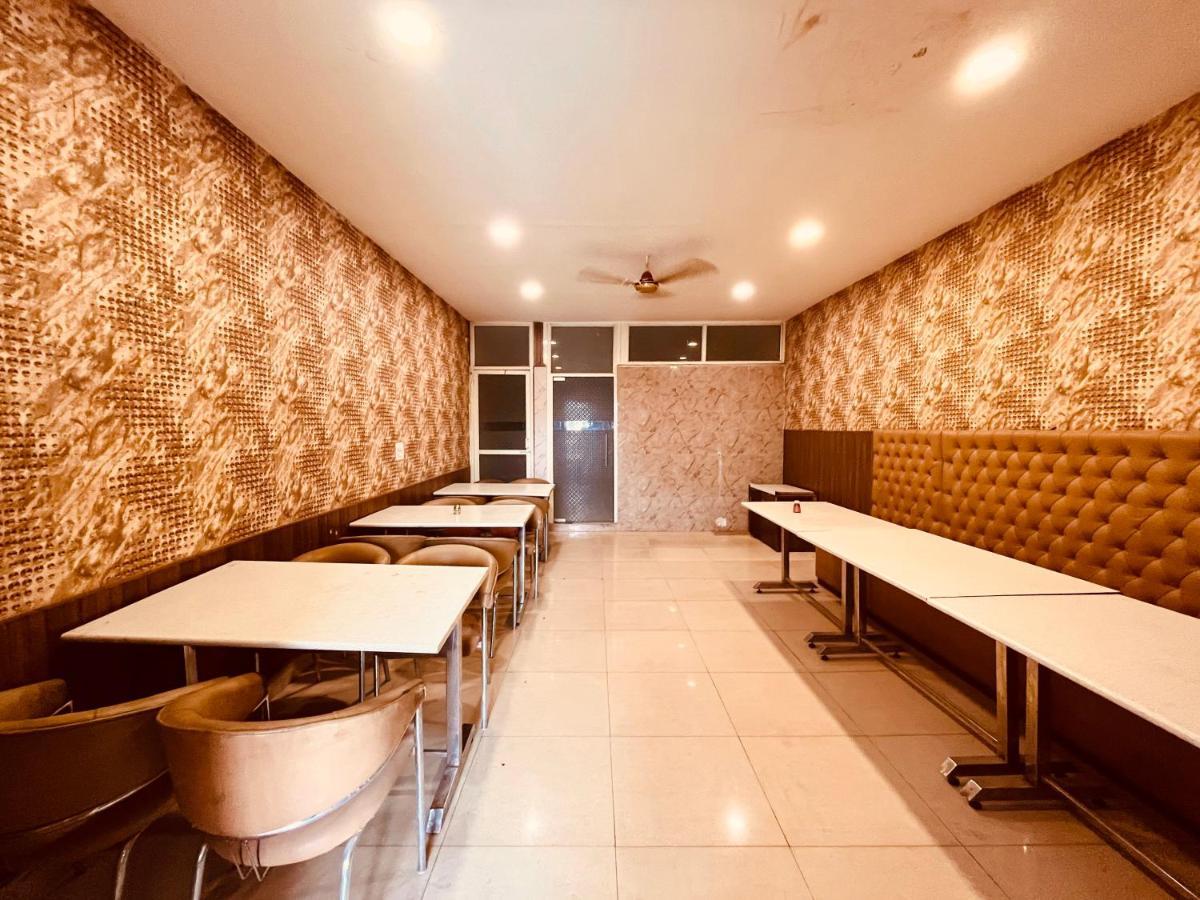 Hotel Pearl Grand, Zirakpur - Top Rated & Most Awarded Property In Tricity Csandígarh Kültér fotó