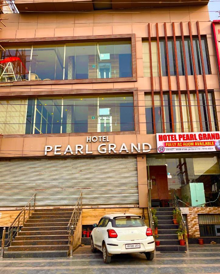 Hotel Pearl Grand, Zirakpur - Top Rated & Most Awarded Property In Tricity Csandígarh Kültér fotó